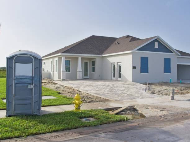 Best Luxury portable toilet rental  in Northridge, OH